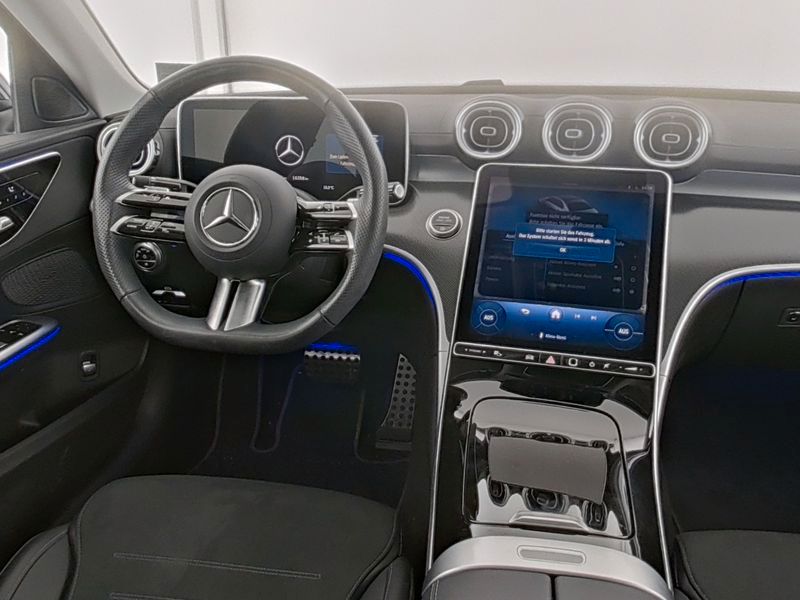 Fahrzeugabbildung Mercedes-Benz C 180 AMG Kam+Memory+Totw+Ambi+WinterPak