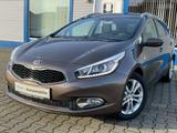 Kia cee'd / Ceed*PDC*KLIMAAUTO*SHZG*TEMPO*MFL*ALU - Kia cee'd / Ceed in Köln