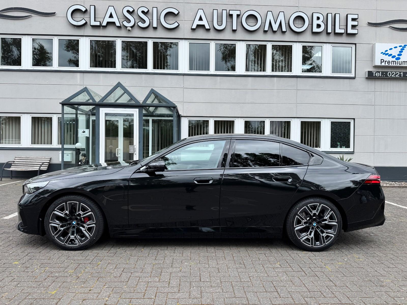 BMW 530 e M Sport Pro/Pano/Harman/Fond Tabletts