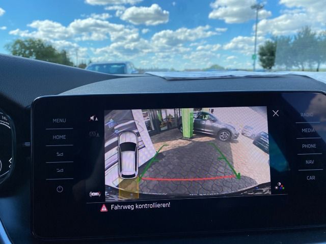 Fahrzeugabbildung SKODA Kamiq Tour TGI 6-Gang NAVI*RFK*LED*5J-Garantie