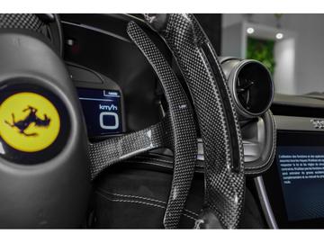 2018 Ferrari GTC4LUSSO — миниатюра 16