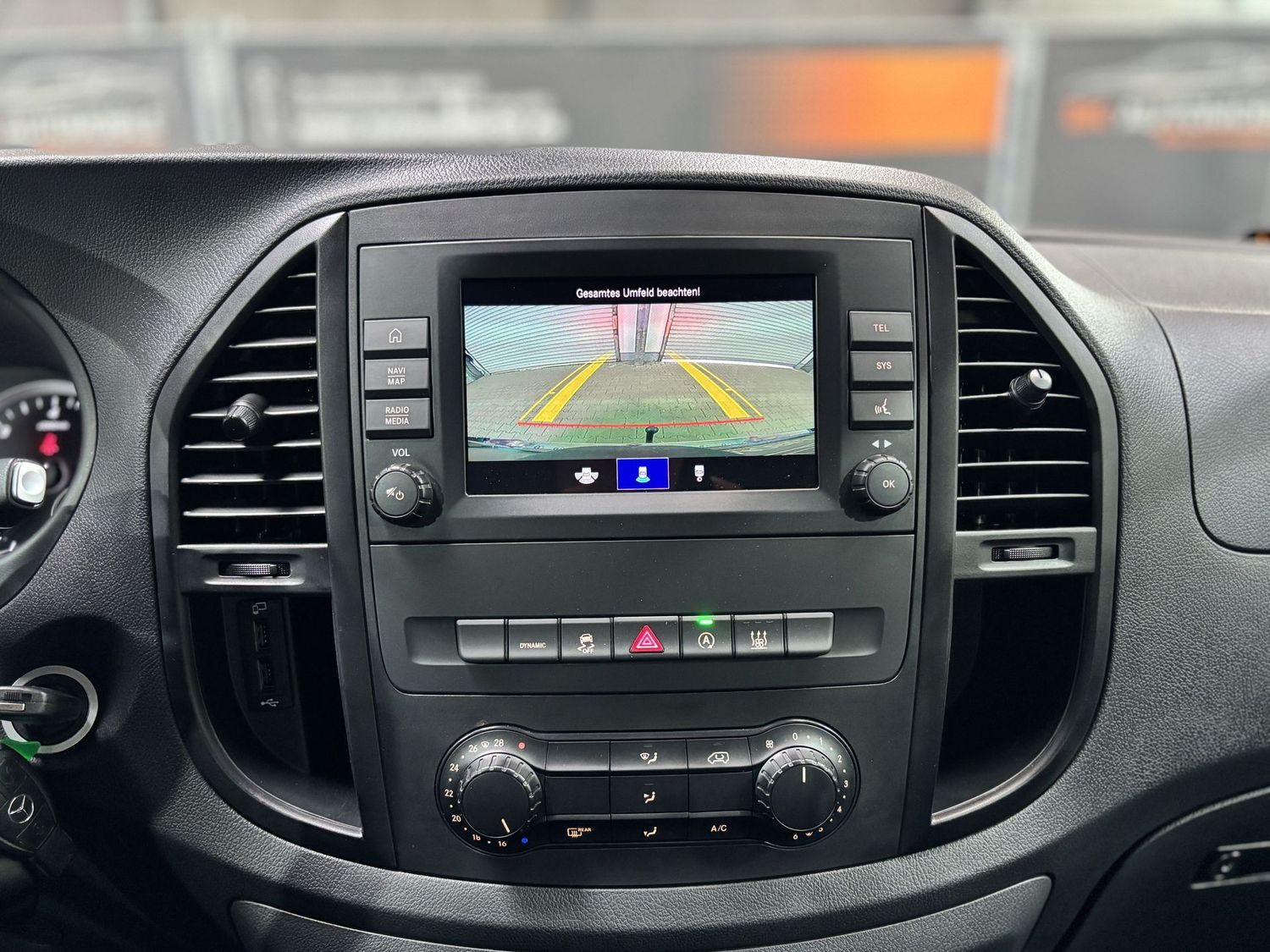 Fahrzeugabbildung Mercedes-Benz Vito 114 CDI PRO RWD lang#LED#Navi#Kamera#Standh