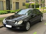 Mercedes-Benz E 350 CGI AVANTGARDE Sportpaket*2.Hand*SHZ*VOLL* - gebrauchte Mercedes-Benz E 350 aus dem Jahr 2008
