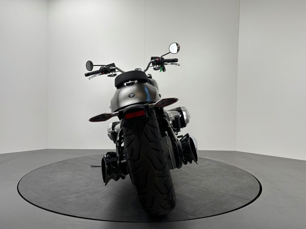 Fahrzeugabbildung BMW R18 *NEUWERTIG *MANHATTAN