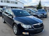 Skoda Superb Combi Ambition*NEU*TÜV*140PS*NAVI - Skoda Superb aus 2012