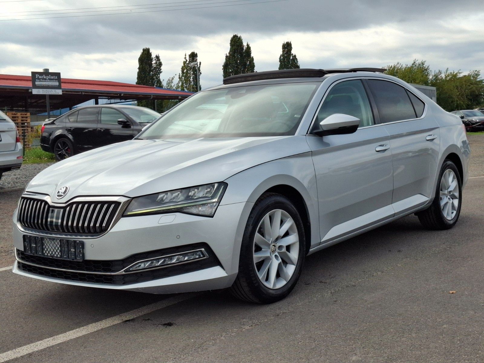 Skoda Superb - 1