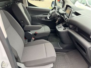 Peugeot e-Partner L2 EHZ (50kWh)
