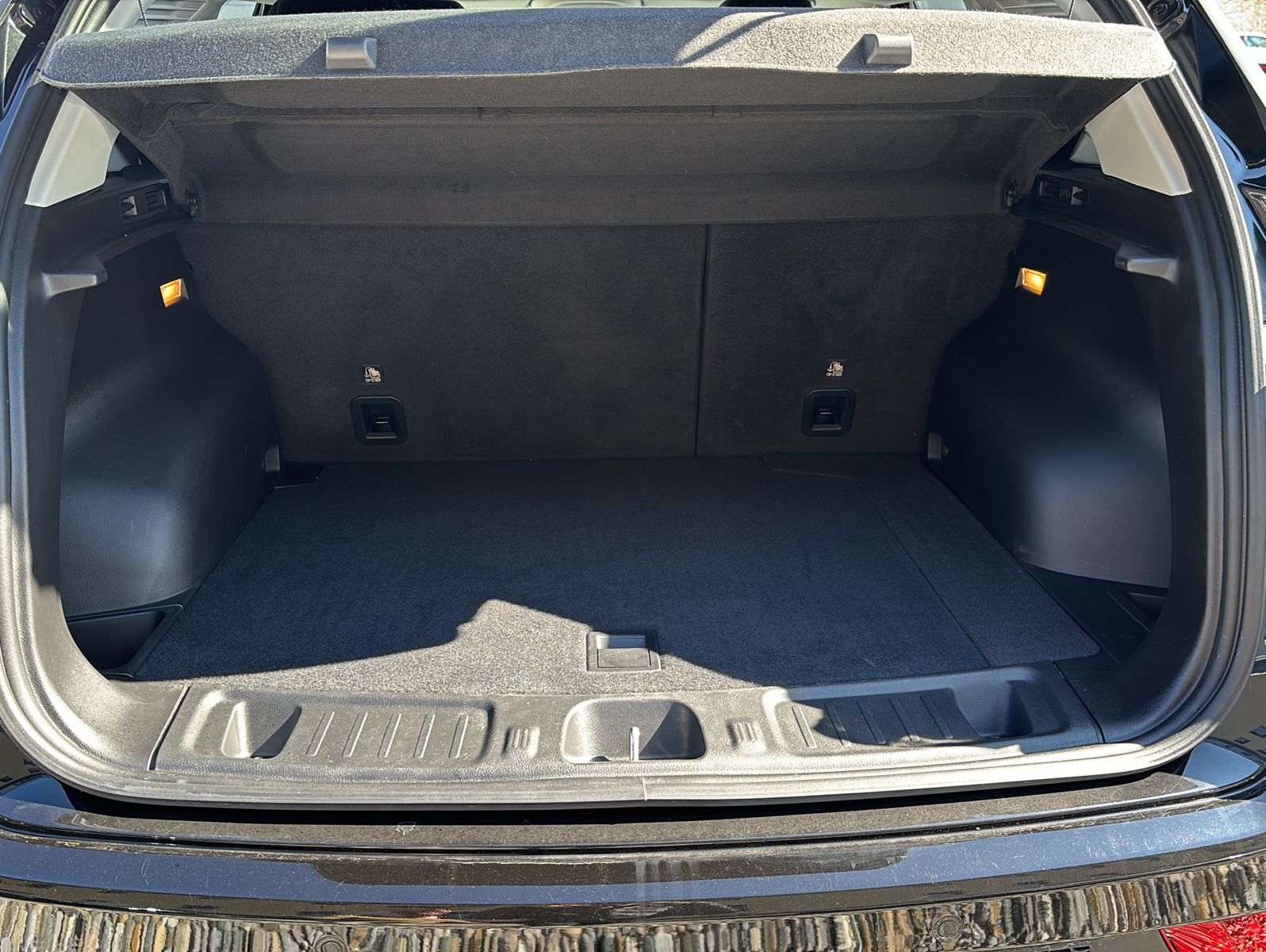Fahrzeugabbildung Jeep Compass 1.3 T4 Plug-In Hybrid Limited 4xe 140kW