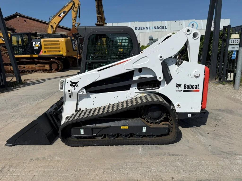 Bobcat T740 (T770)
