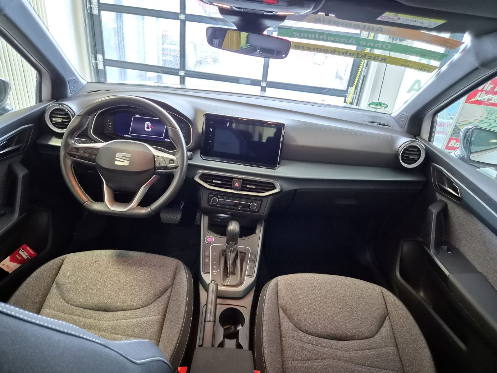 Fahrzeugabbildung SEAT Arona Xperience / KAMERA / CARPLAY/NAVI