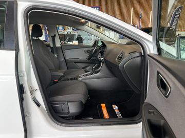 MYAUTOCENTER – Gebraucht- und Jahreswagen mit Werkstattservice in Pfaffenhofen Seat Leon ST *Tempo*Navi*Klima*LED*