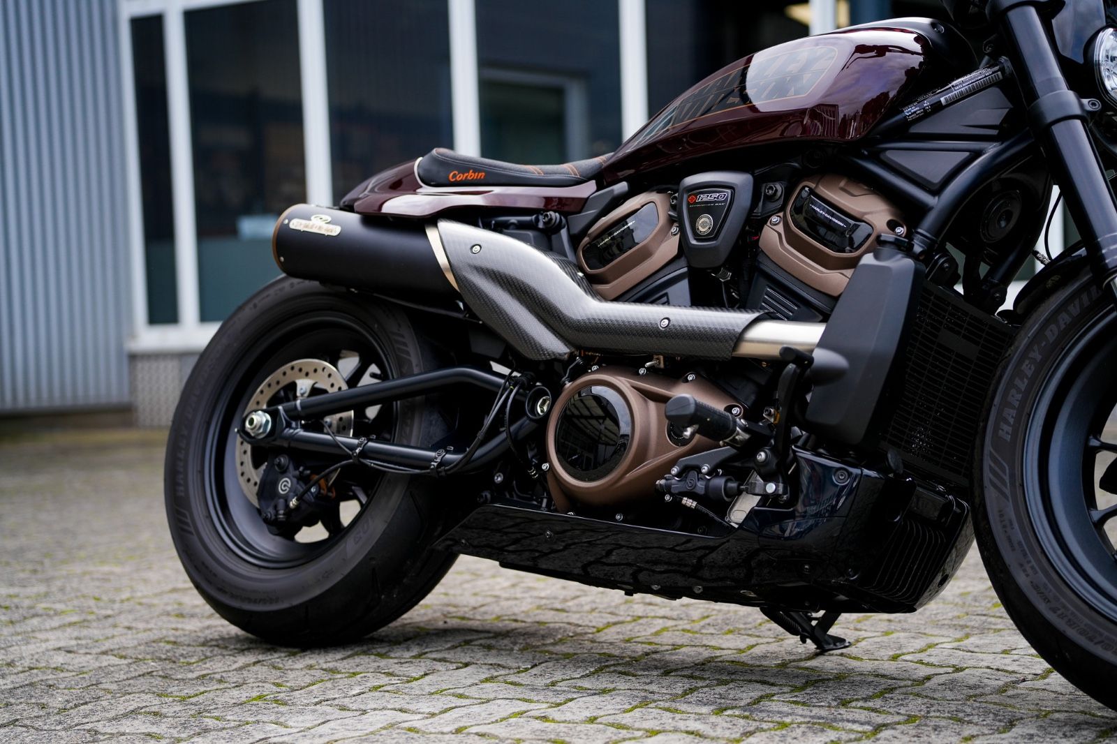 Fahrzeugabbildung Harley-Davidson RH1250S Sportster S - Jekill & Hyde
