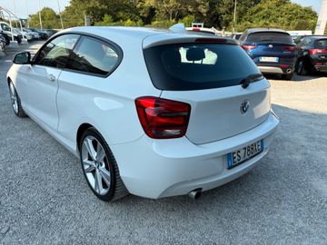 BMW 120 - 7
