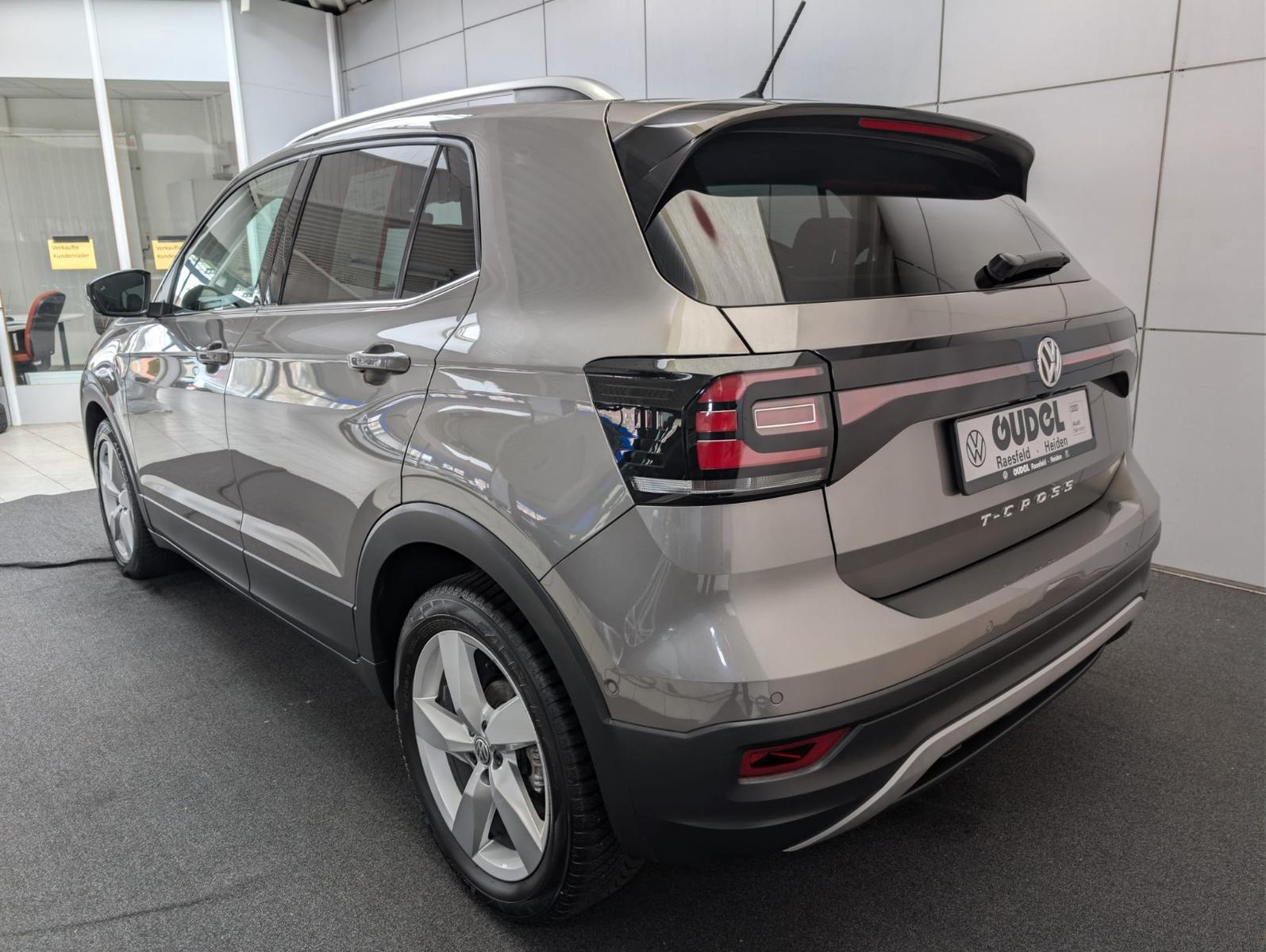 Volkswagen T-Cross Style 1.0 TSI DSG AppC. Kamera AID SideA