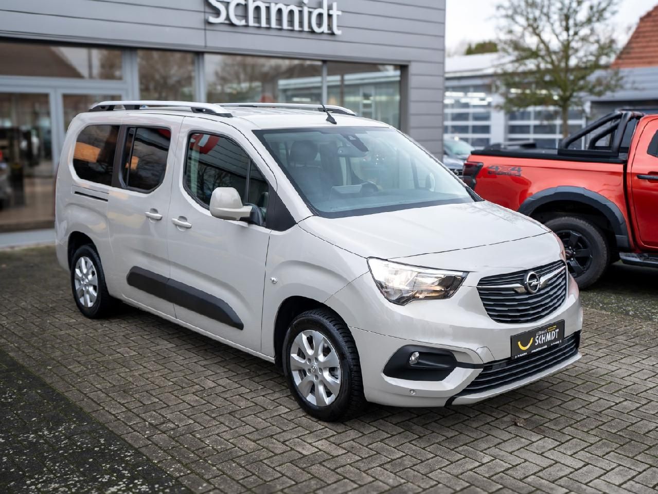 Fahrzeugabbildung Opel Combo Life Edition