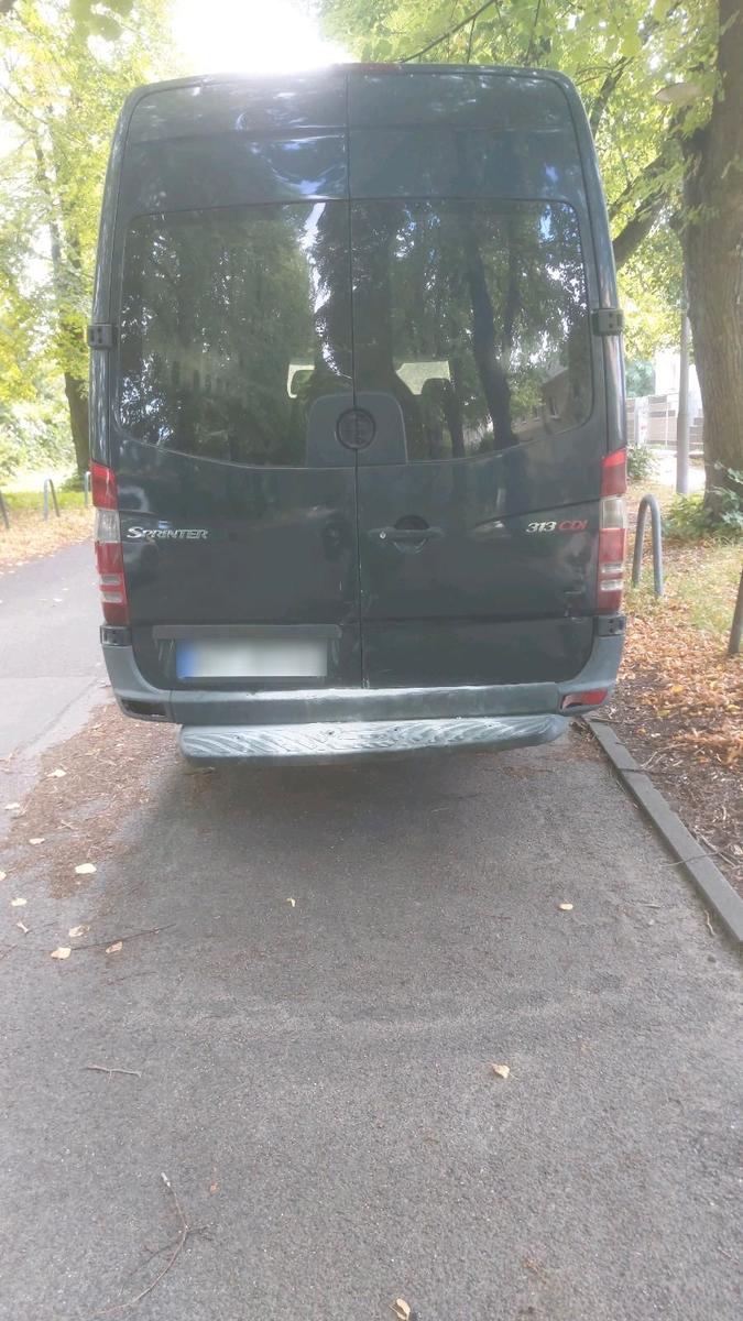 Volkswagen  2012 — салон