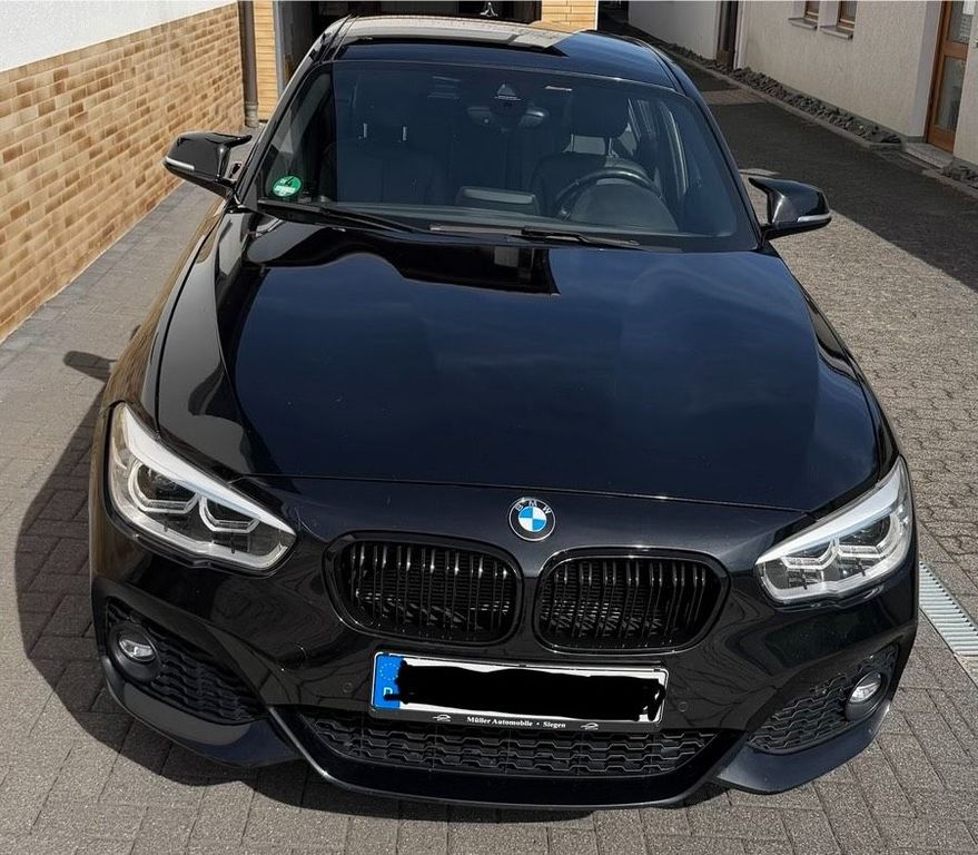 Image of BMW 120