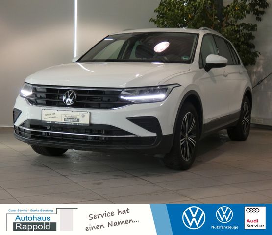 Volkswagen Tiguan SUV/Geländewagen/Pickup in Schwarz neu in