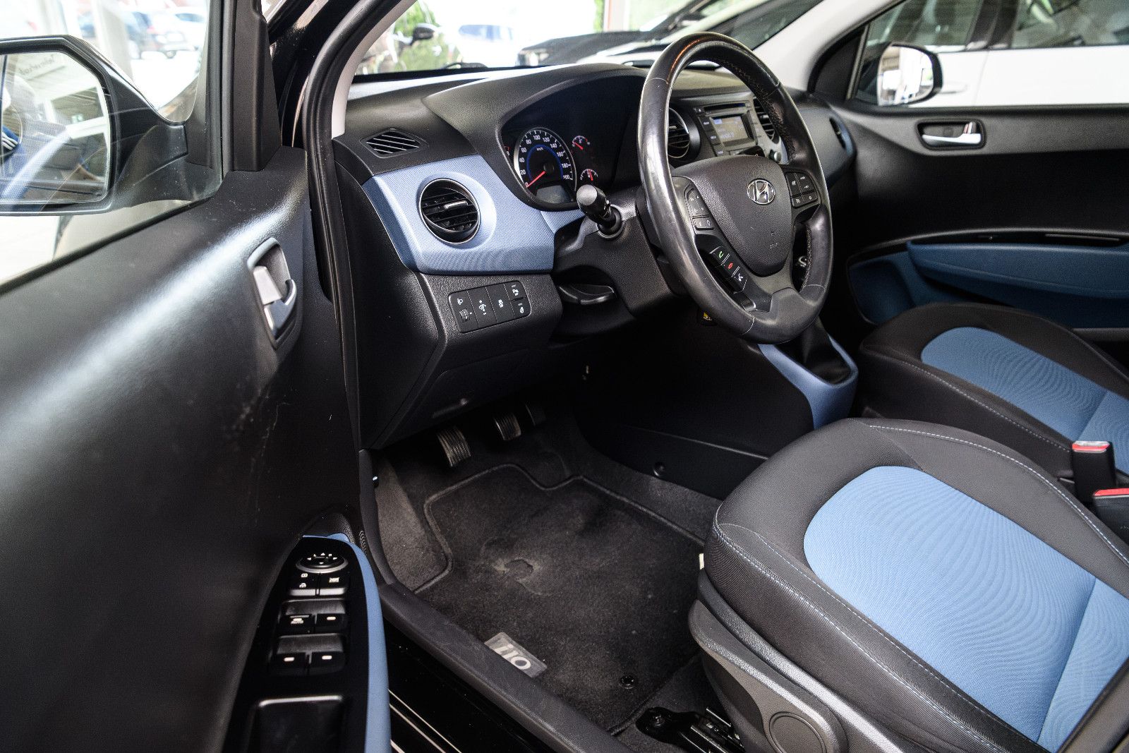 Fahrzeugabbildung Hyundai i10 GO! FIFA World Cup Edition  erst 29950 KM