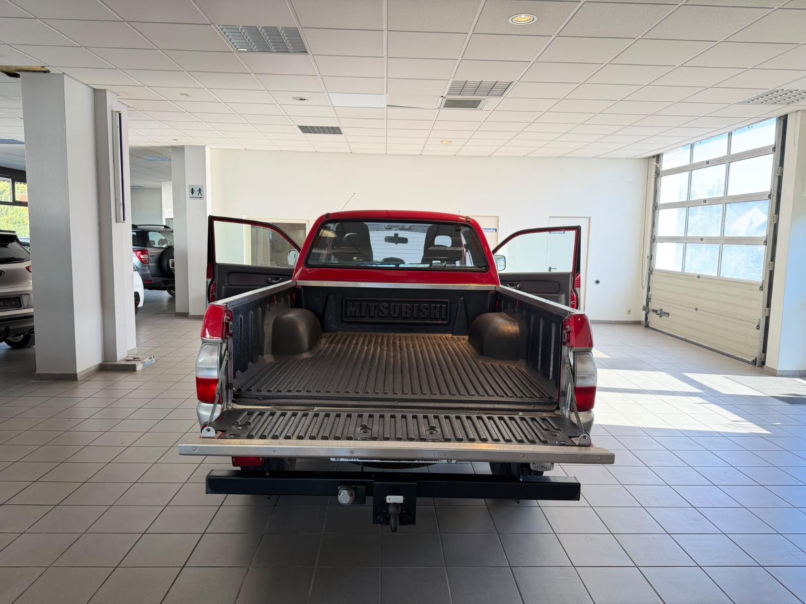 MITSUBISHI L200 - 2.5TD 116ch - 145 000KMS - CLIMATISATION - ATTELAGE
