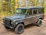 Land Rover Defender 110 TD4 Station Wagon SE SE - Land Rover Defender mit Diesel-Antrieb: Station Wagon Se
