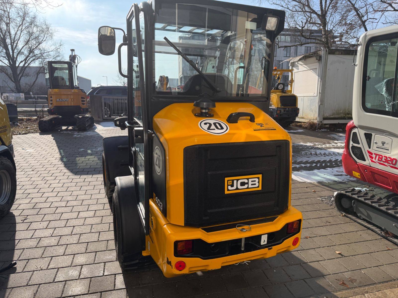 Fahrzeugabbildung JCB 403- wie Wacker WL 28, Gehl440, Weidemann