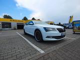Skoda Superb 2.0 TDI L&K 140kw SCR PANO ACC DCC STDHZG