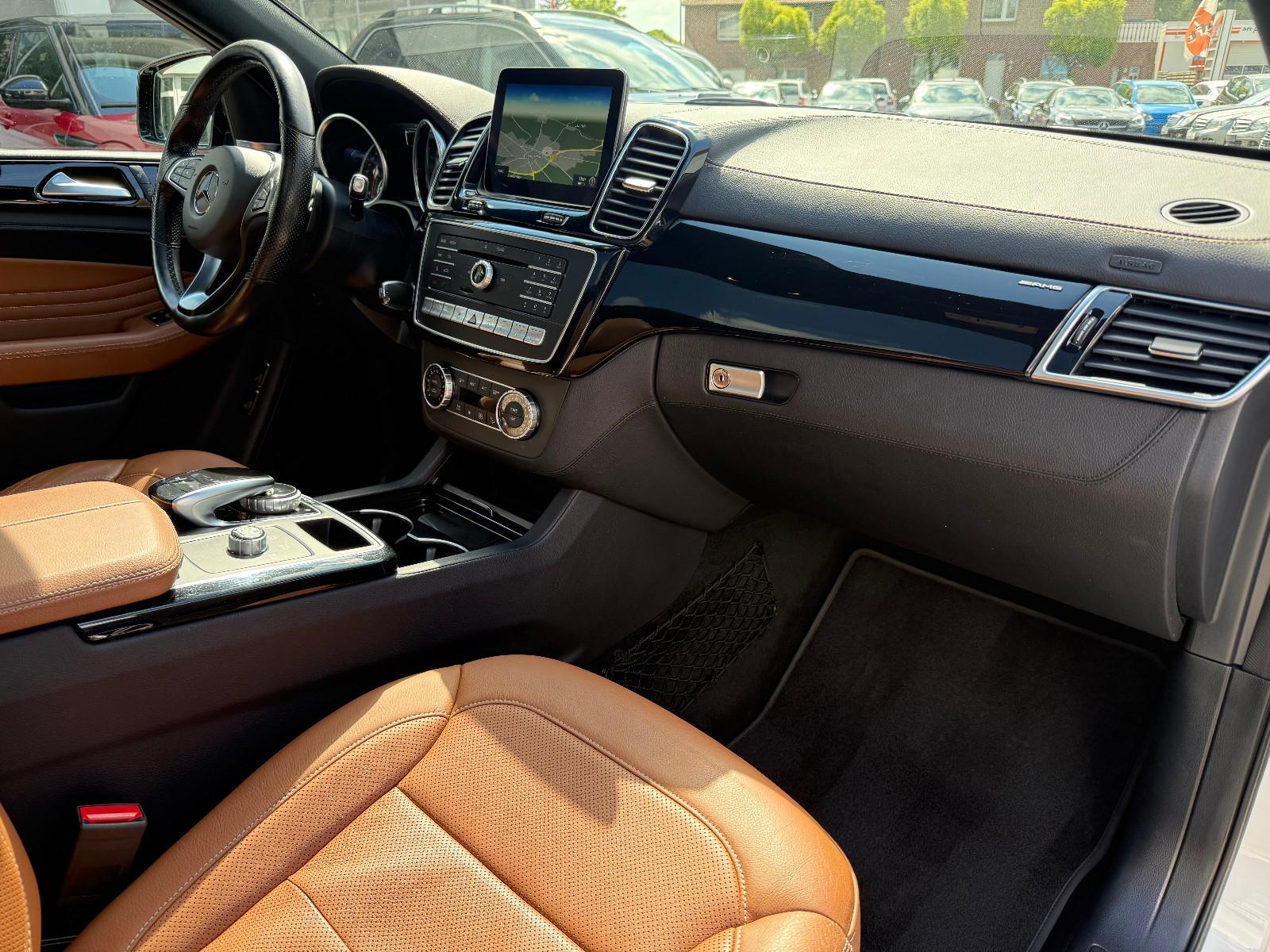 Mercedes-Benz GLE 350 d Cou 4Mat AMG+Bi-Xen+Navi+Kam+Pano+AHK