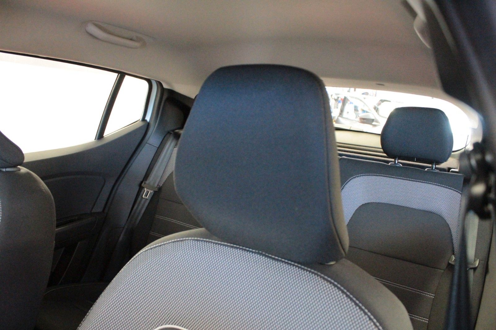Fahrzeugabbildung Dacia Sandero TCe 90 auto Expression*15204*