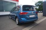 Volkswagen Touran 1.6 Comfortline Klimaaut. 7-Sitzer AHK - Volkswagen Touran mit Diesel-Antrieb