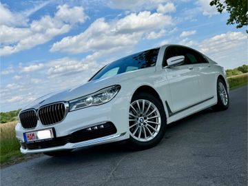 BMW 730 - 4
