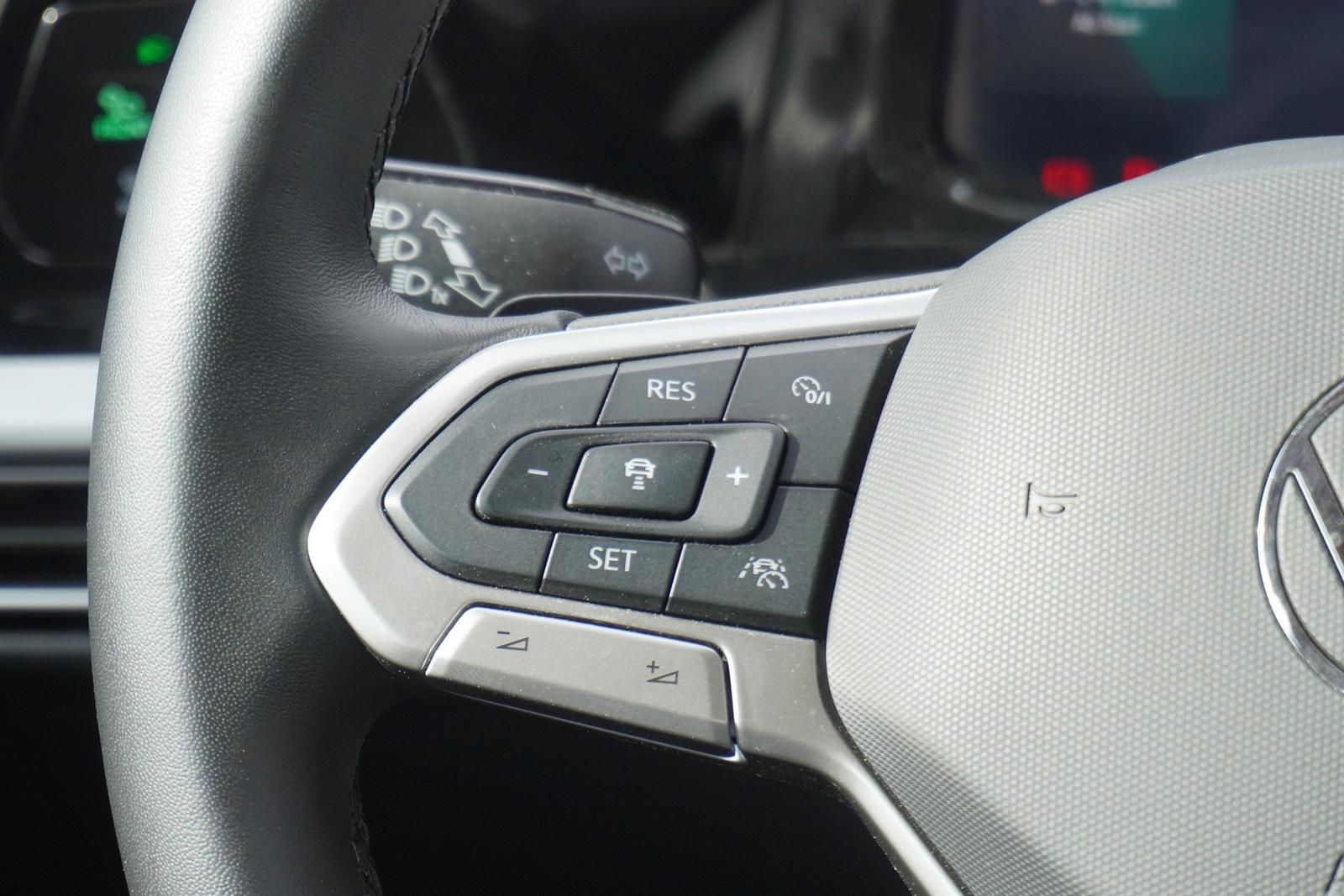 Volkswagen Golf VIII Variant 1.5 eTSI DSG LED Navi ACC DAB, миниатюра 21