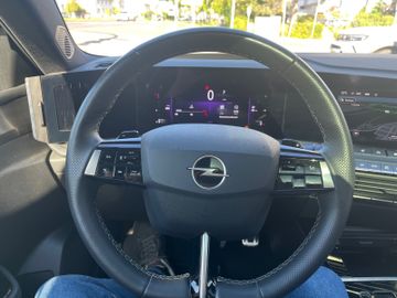 Opel Astra L 5tg Ultimate 1.2T AT SD, Matrix LED