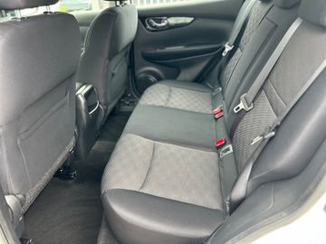 Nissan Qashqai - 11