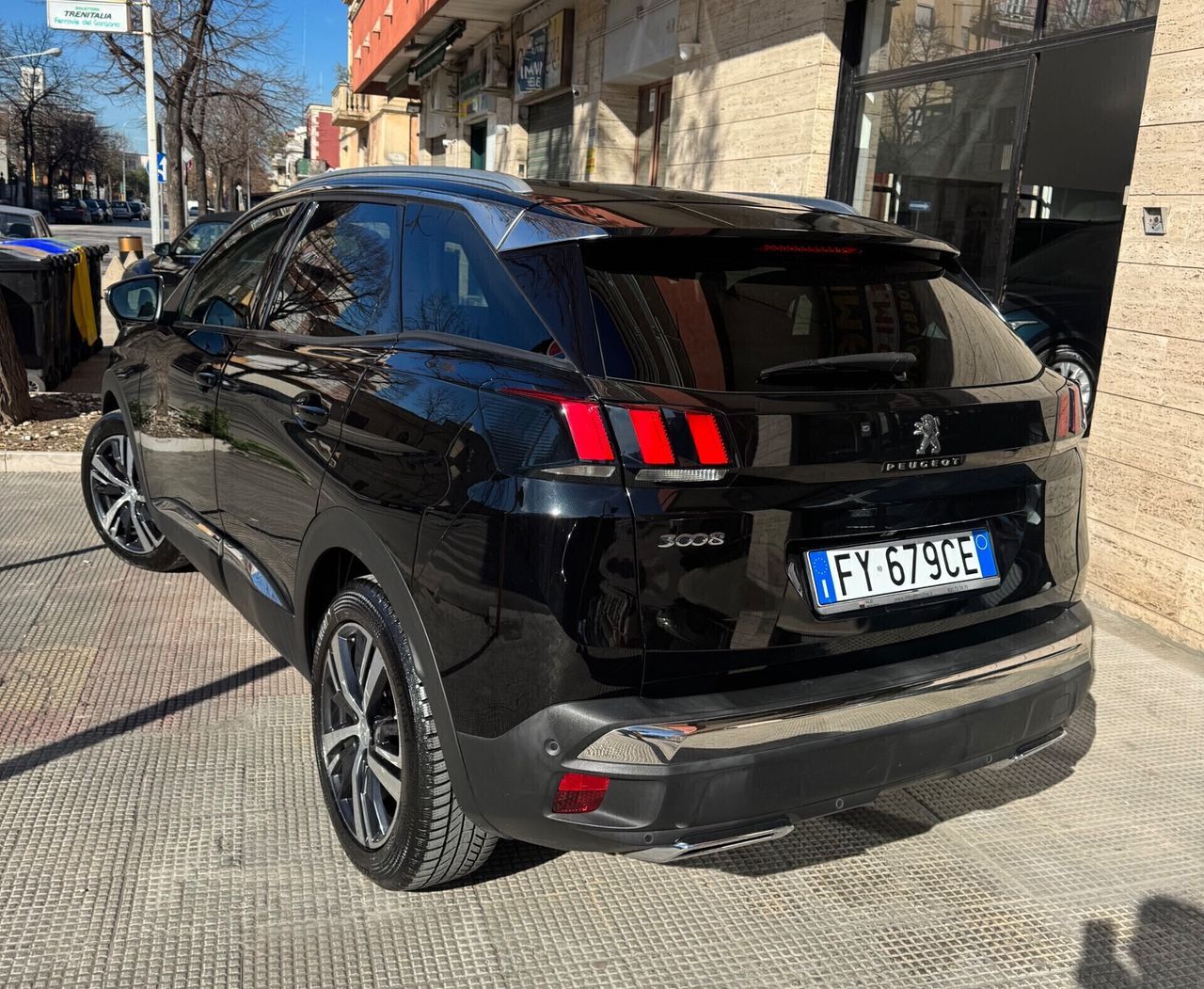 Peugeot 3008 BlueHDi 130 S&S EAT8 Allure imagem 3