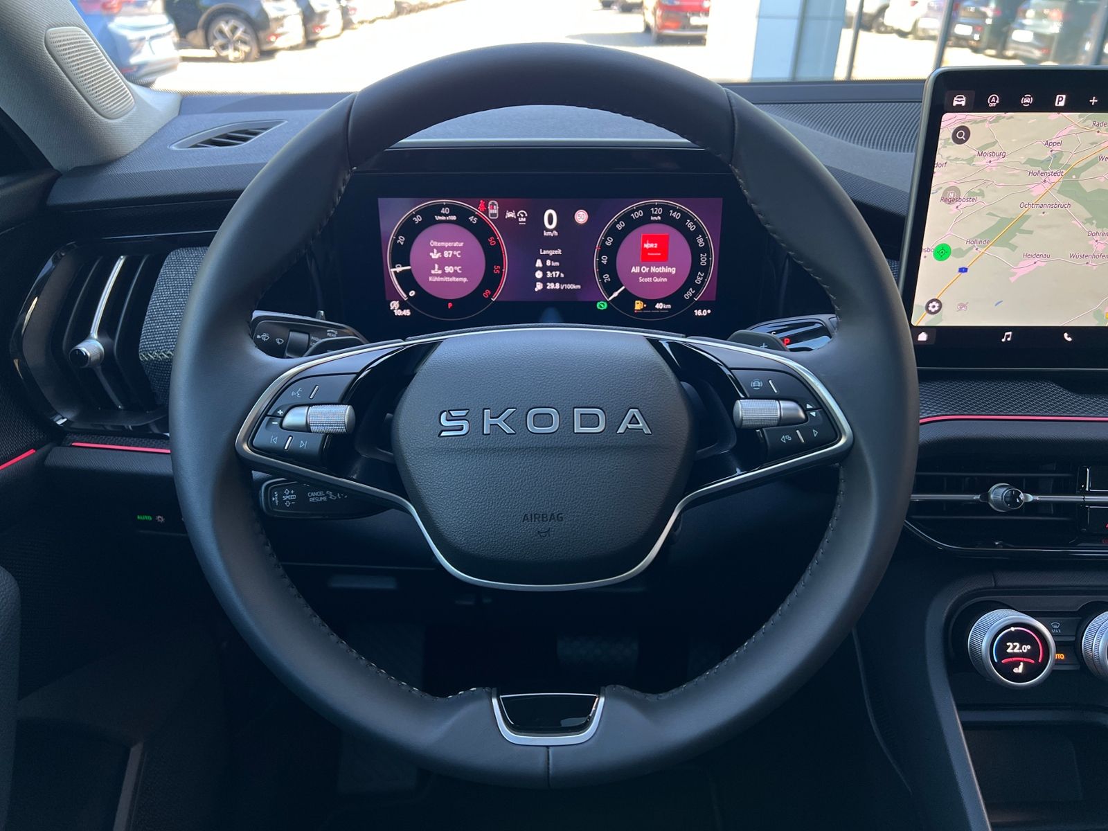 Fahrzeugabbildung SKODA Kodiaq Selection 2.0 TDI DSG *AHK,LED,Navi,Panor