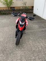 Ducati Vk top gepflegte Ducati Hypermotard 950 RVE - DUCATI HYPERMOTARD 950 RVE