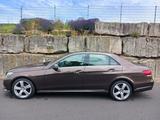 Mercedes-Benz E 220 Limousine AVANTGARDE+MEMORY+ILS+AHK+Autom. - Mercedes-Benz E 220 mit Diesel-Antrieb: Limousine