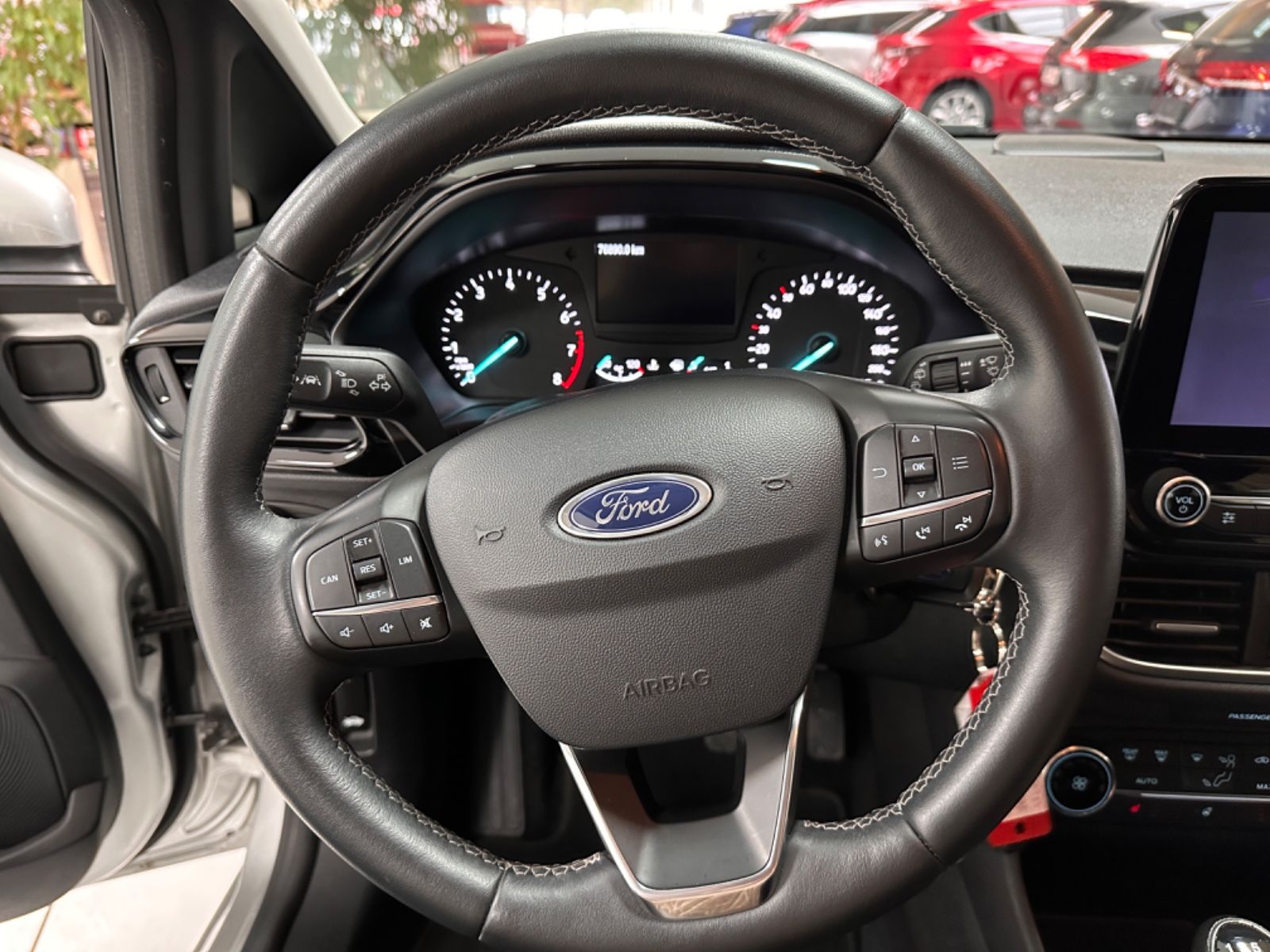 Fahrzeugabbildung Ford Fiesta Trend, Cool und Sound *Kamera, 5 türer*