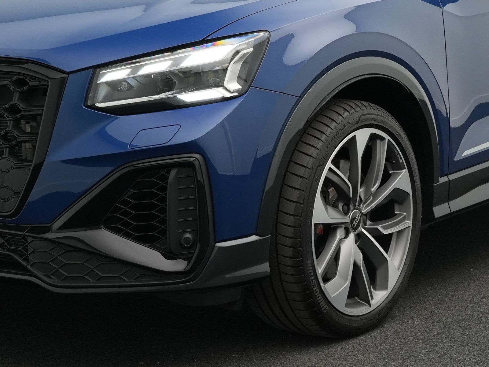 Audi SQ2 - Bild 25