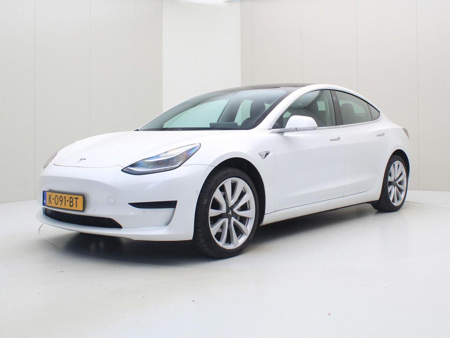 Tesla Model 3 Standard RWD Plus 93% SoH [ TREKHAAK+LFP