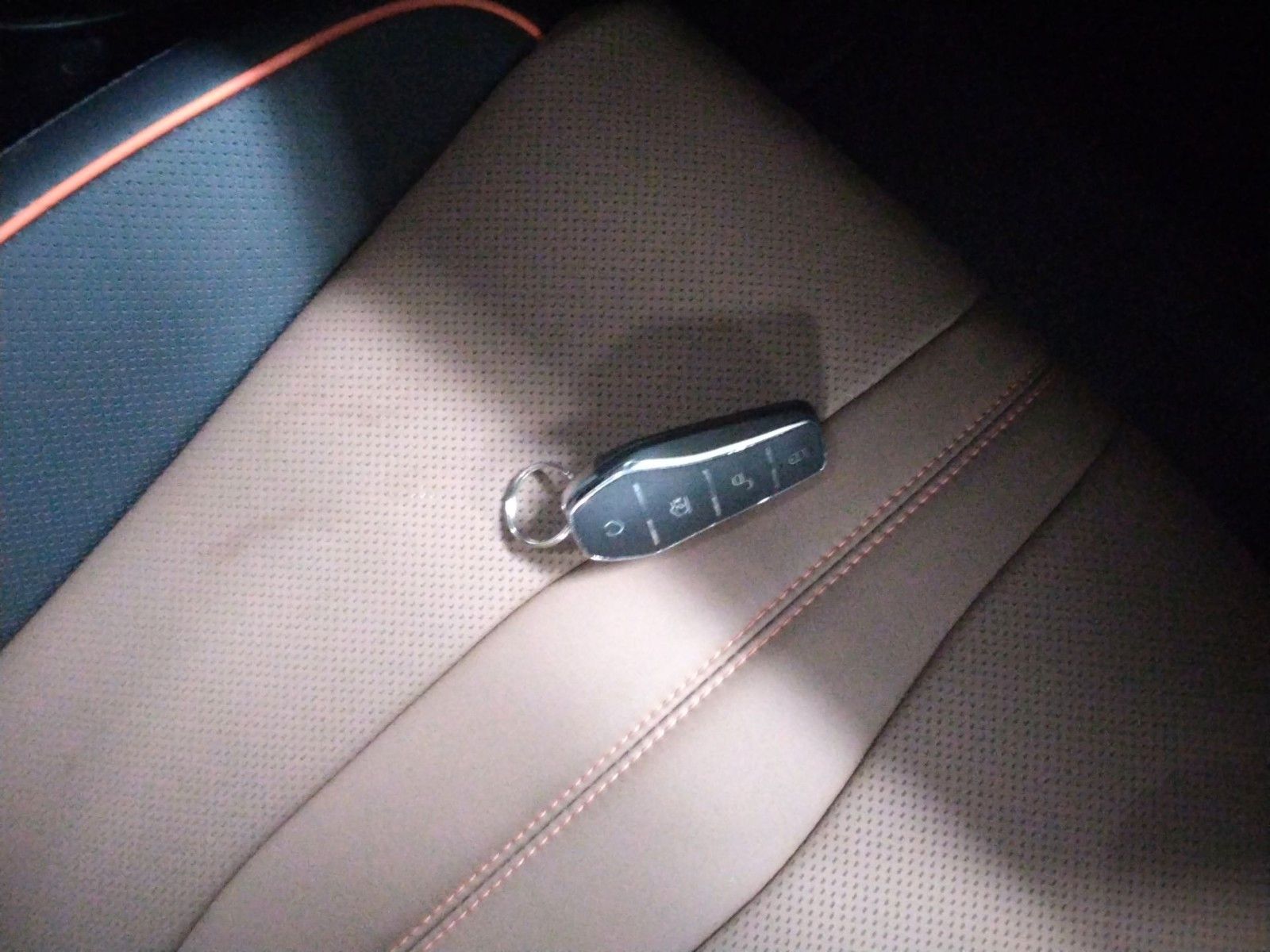BYD SEAL U