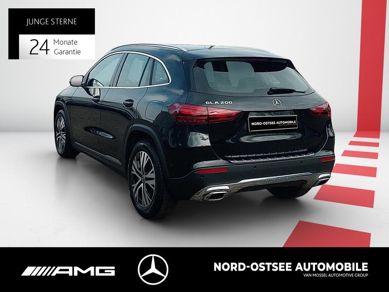 Mercedes-Benz GLA 200 PROGRESSIVE DISTRONIC MBUX KLIMA