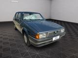 Alfa Romeo 75 1.6 - graue Alfa Romeo 75