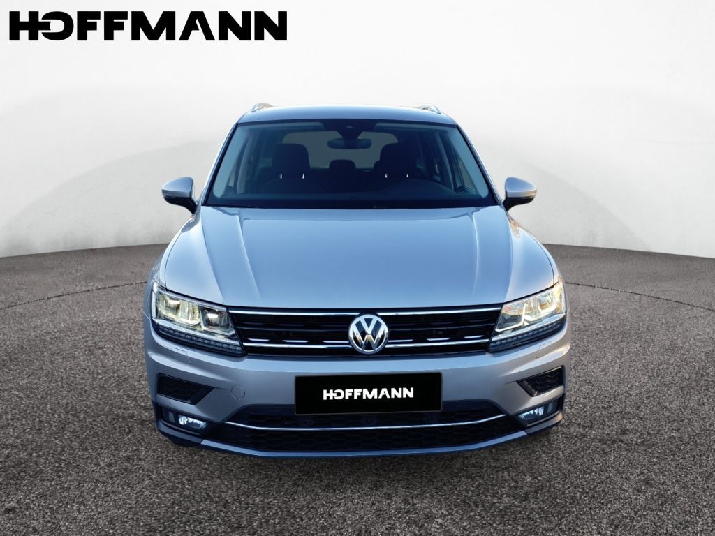 Fahrzeugabbildung Volkswagen Tiguan 2.0 TDI DSG HighlineAHZV,LED,Navi,SH