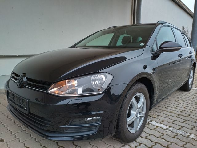 Volkswagen Golf VII Variant 1.6 TDI DSG, Navi Tempomat PDC