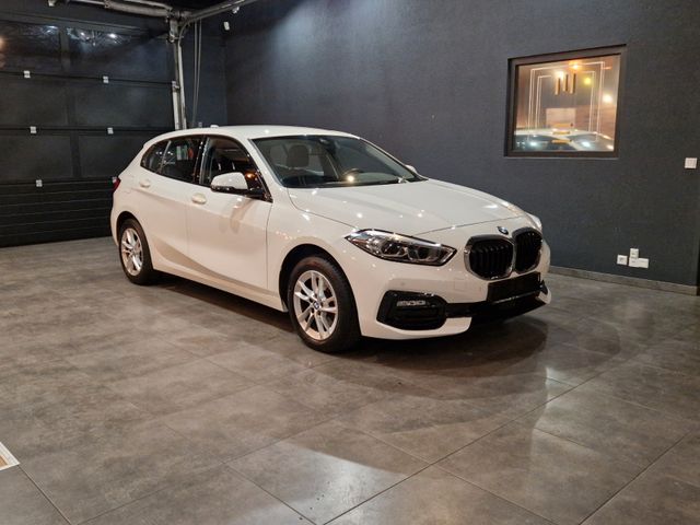 BMW 118i Sport Line*Navi*LED*Klimaauto*