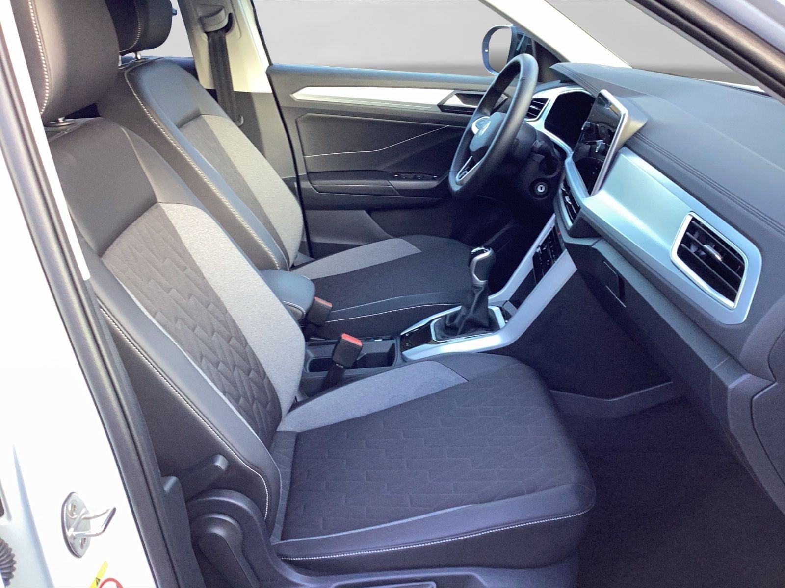 Volkswagen T-Roc - Bild 4