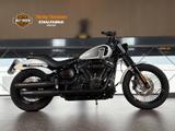 Harley-Davidson FXBBS Softail Street Bob 114 CUSTOM BIKE - HARLEY-DAVIDSON STREET BOB CUSTOM