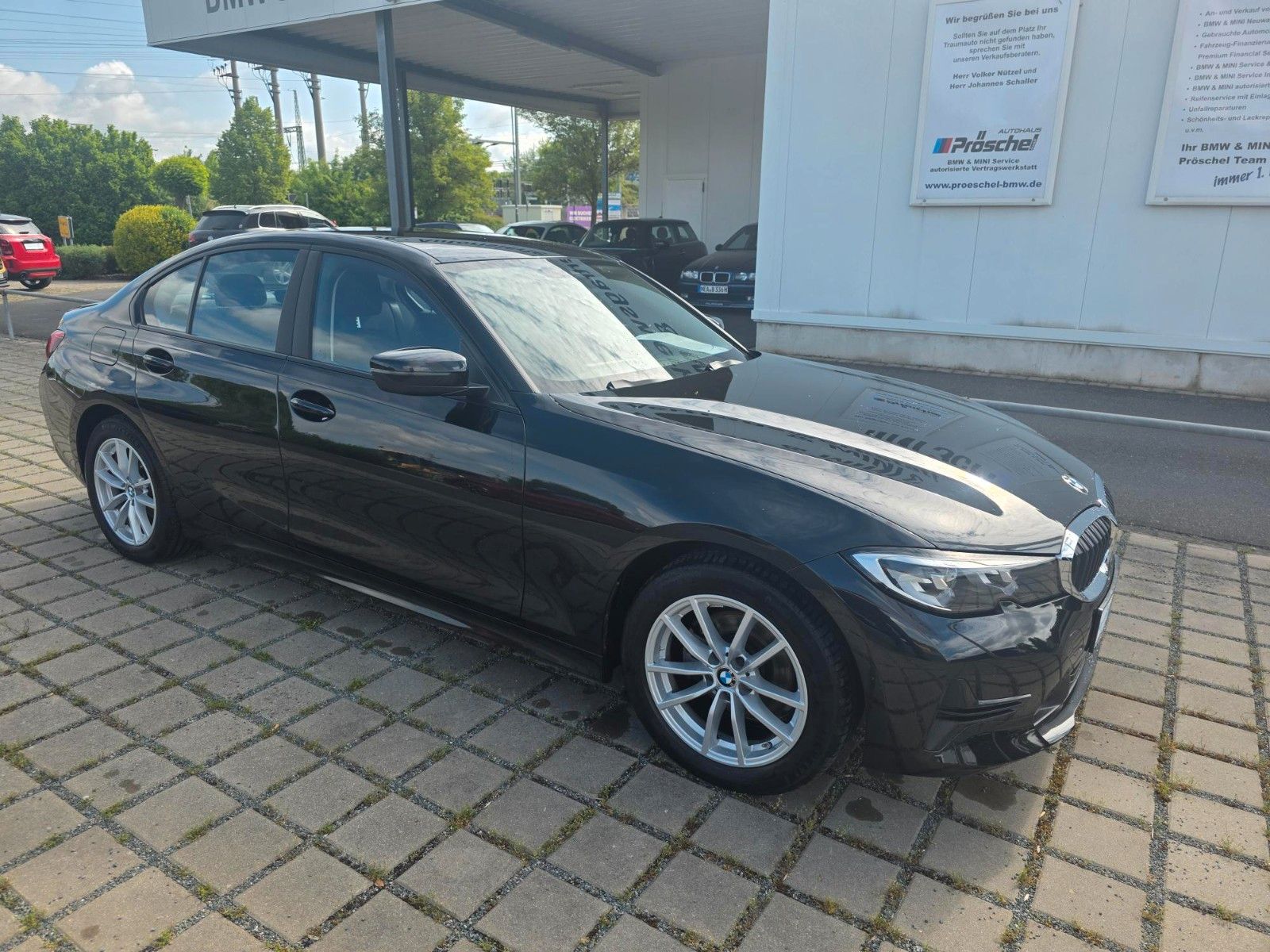 BMW 320i Lim (G20) Aut/Advantage/KFZG/DA/LC+) foto 3